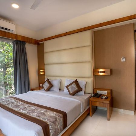 Home2 Suites And Service Apartments, Mumbai Airport Eksteriør billede