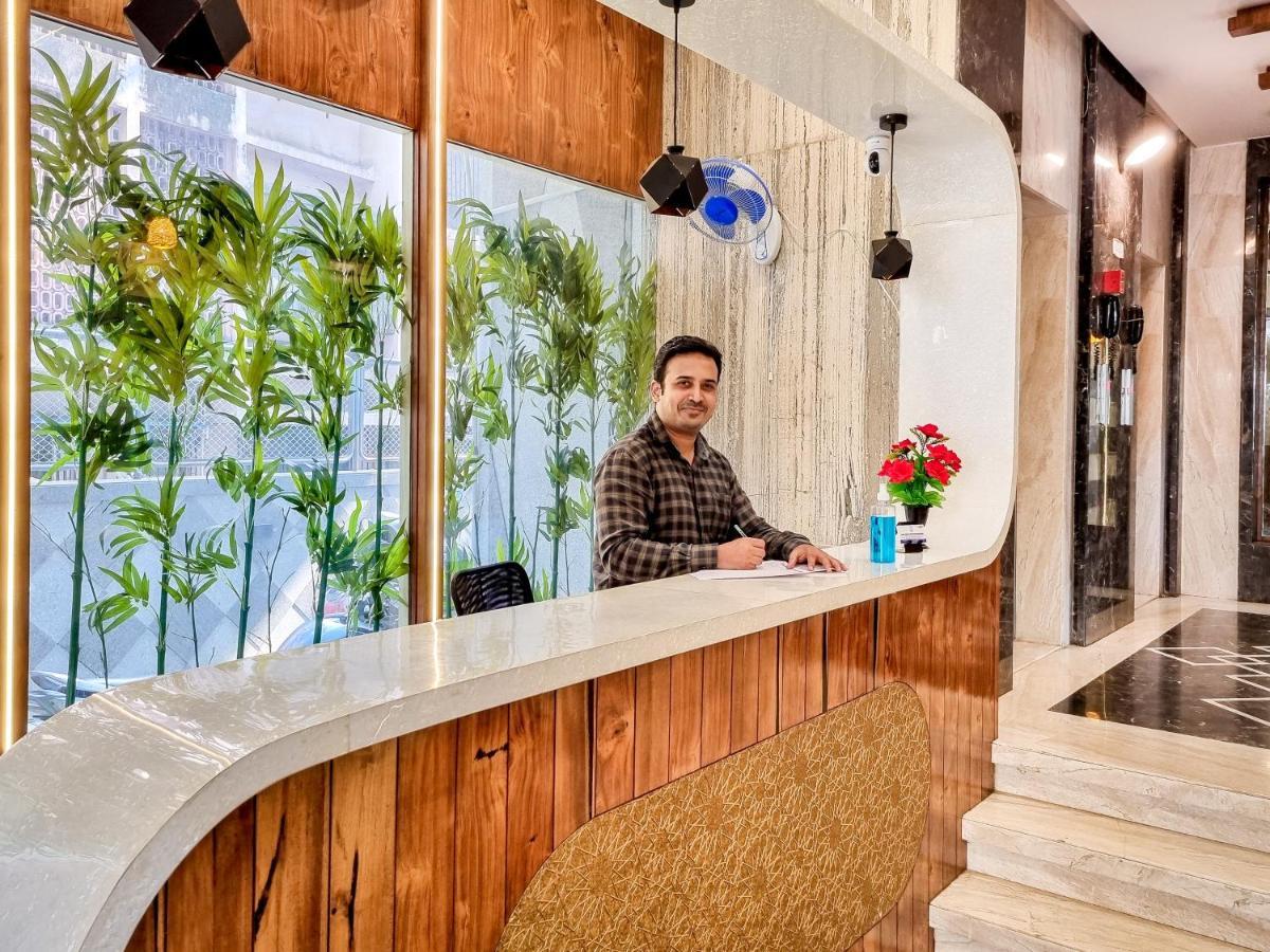 Home2 Suites And Service Apartments, Mumbai Airport Eksteriør billede