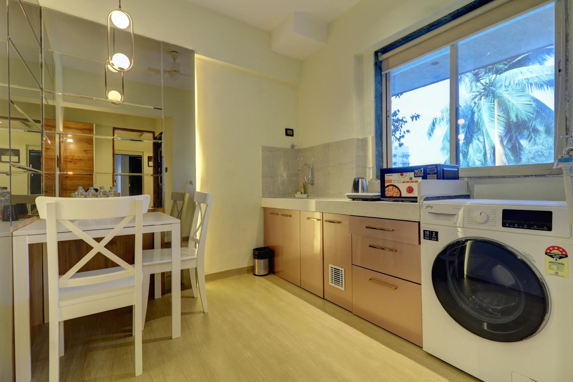 Home2 Suites And Service Apartments, Mumbai Airport Eksteriør billede
