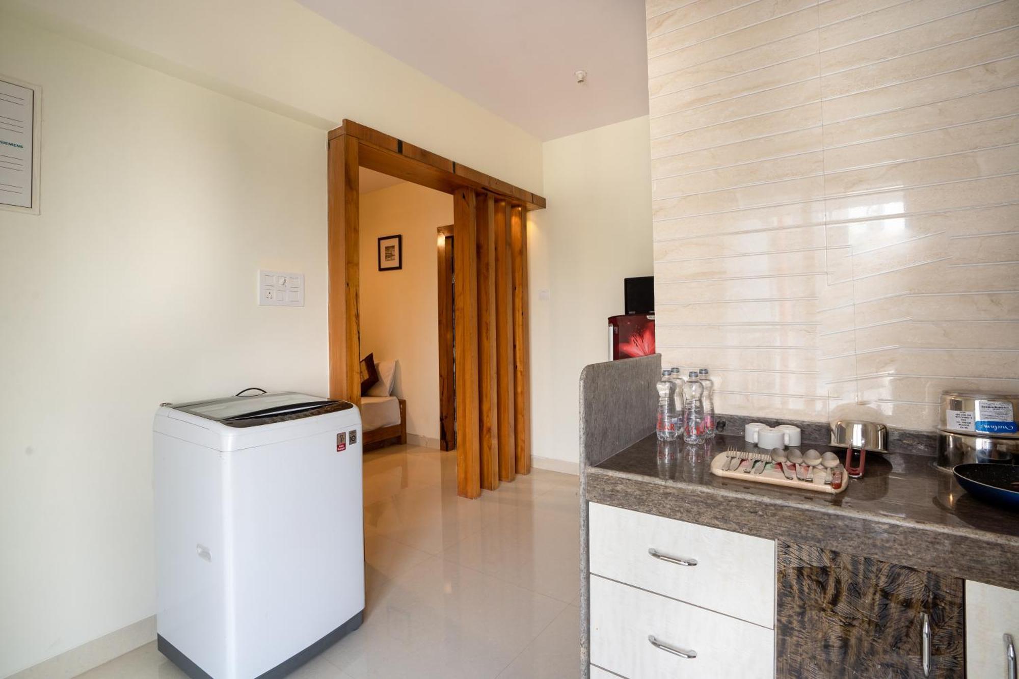 Home2 Suites And Service Apartments, Mumbai Airport Værelse billede